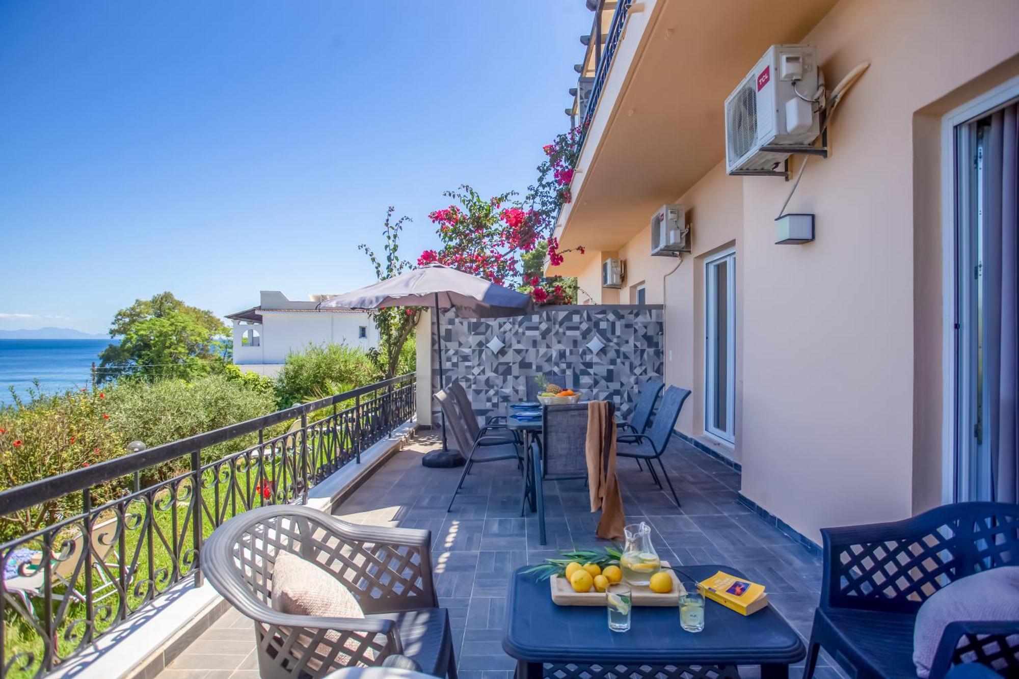 Ionian Kaizer Boutique Apartamento Achílleion Exterior foto